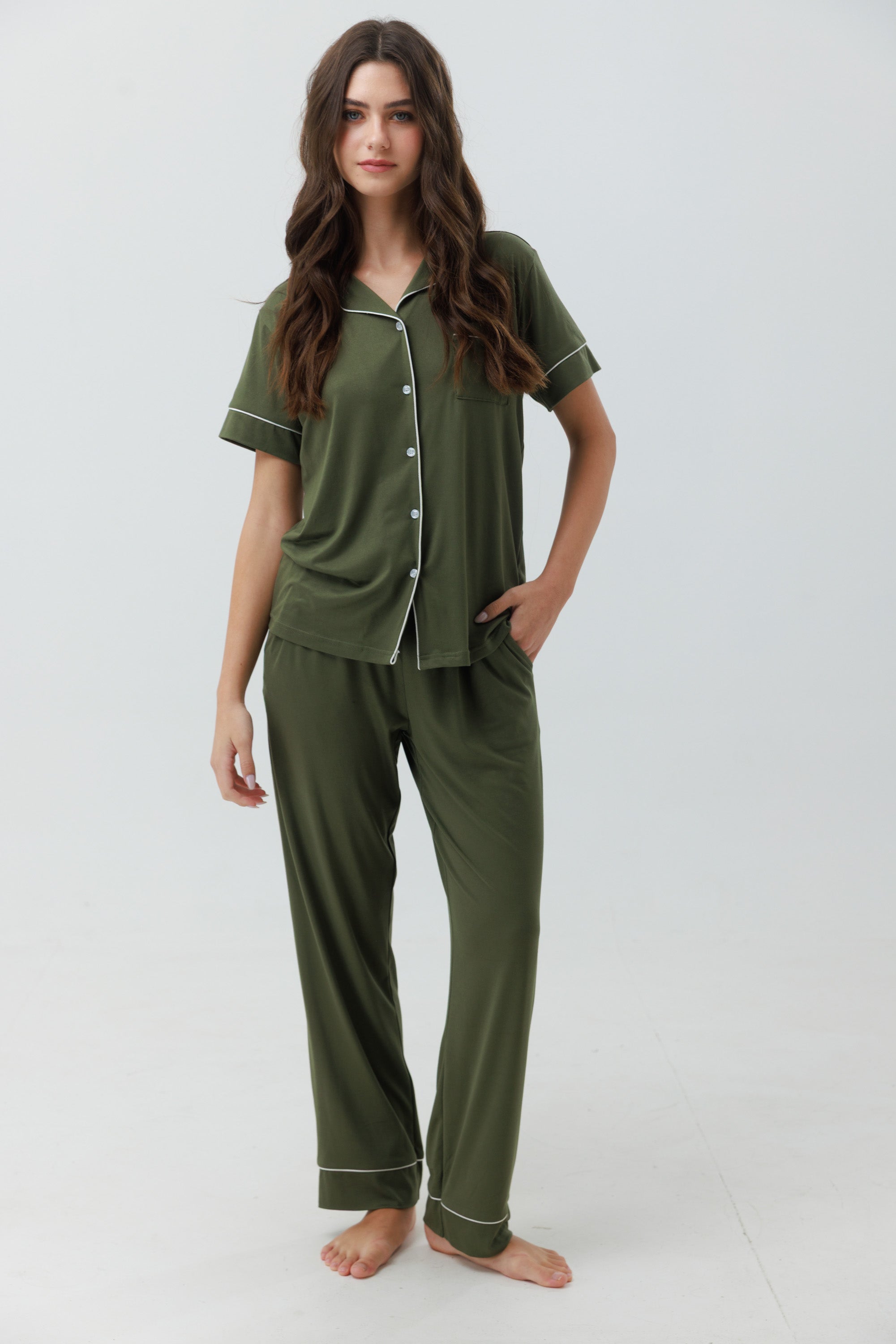 סט פיג'מה יאמי מכופתרת מכנס ארוך