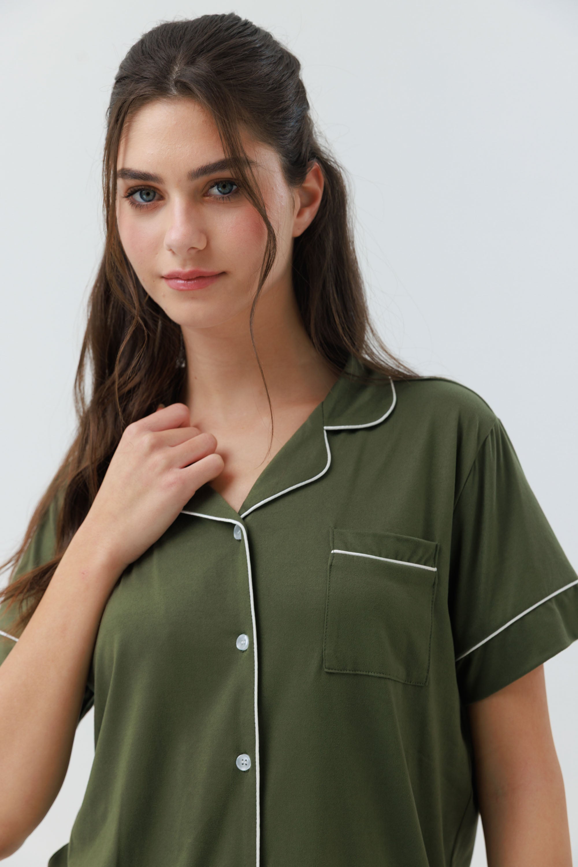 סט פיג'מה יאמי מכופתרת מכנס ארוך