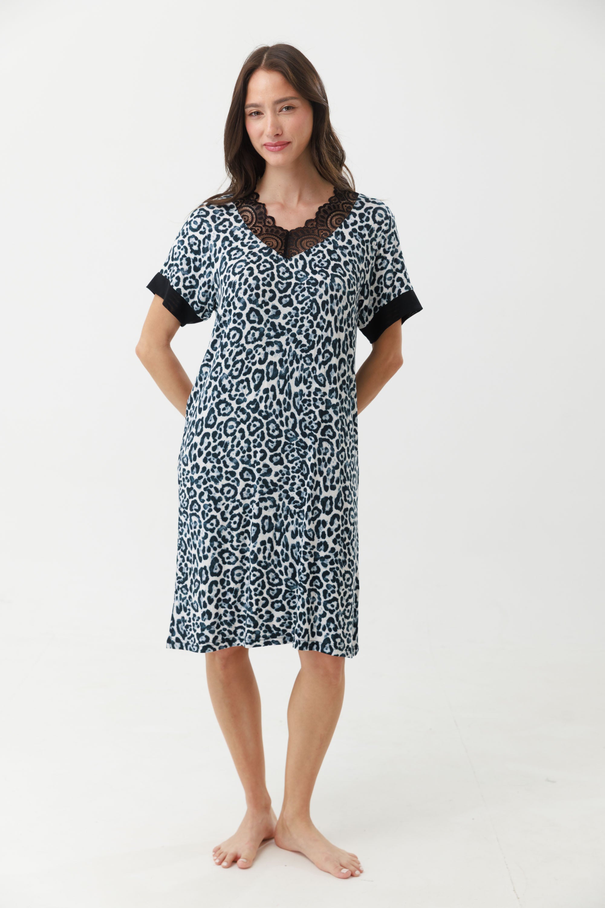 כותנת לילה מנומרת - חצי שרוול ויסקוזה