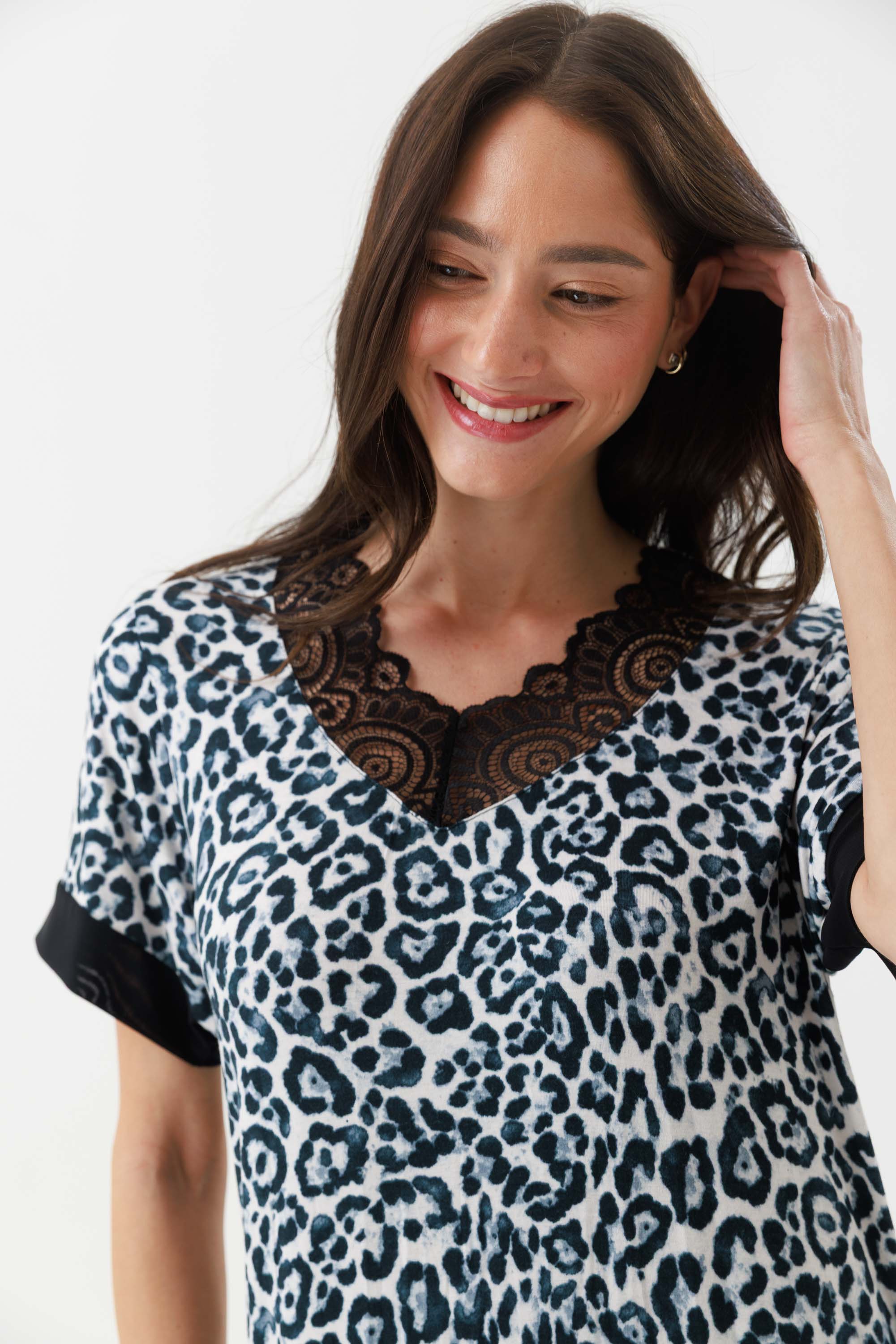 כותנת לילה מנומרת - חצי שרוול ויסקוזה