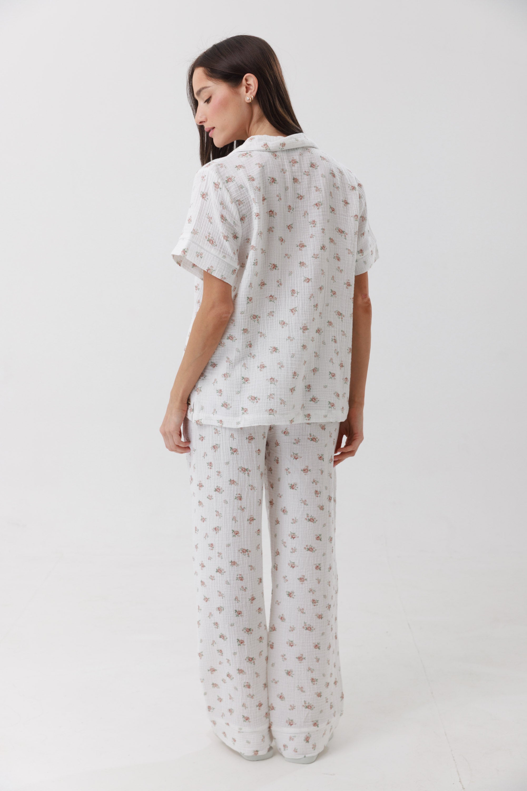 חליפת פנאי טטרה מכופתרת 100% כותנה