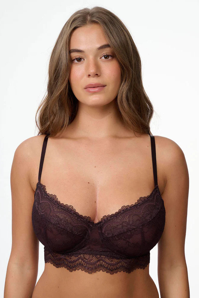 ברלט תחרה עם ברזלים ללא ריפוד במראה חזייה