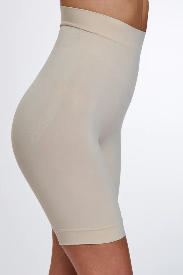 מחטב בגיזרת מכנסון Seamless Shaper Mid-Thigh