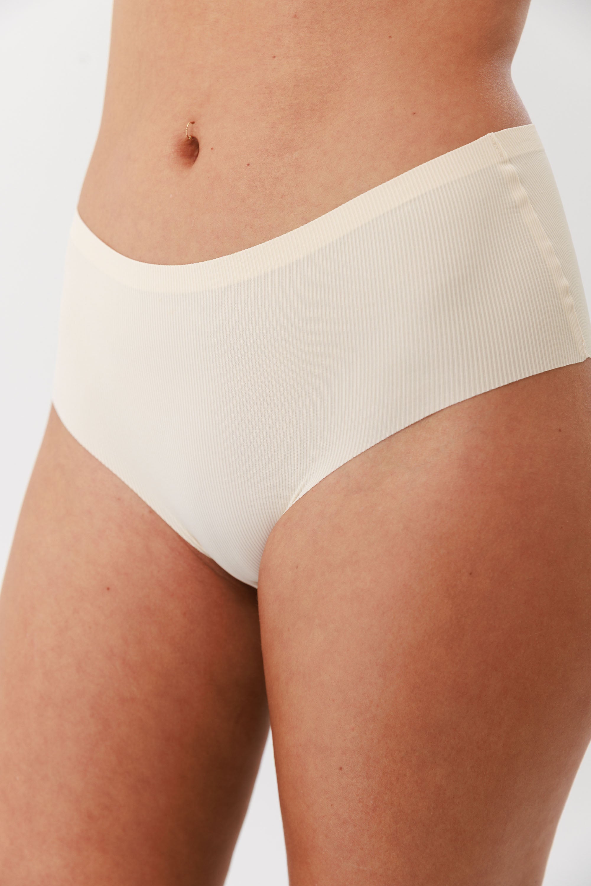 מקסי ריב מיקרו - בז JASMINE