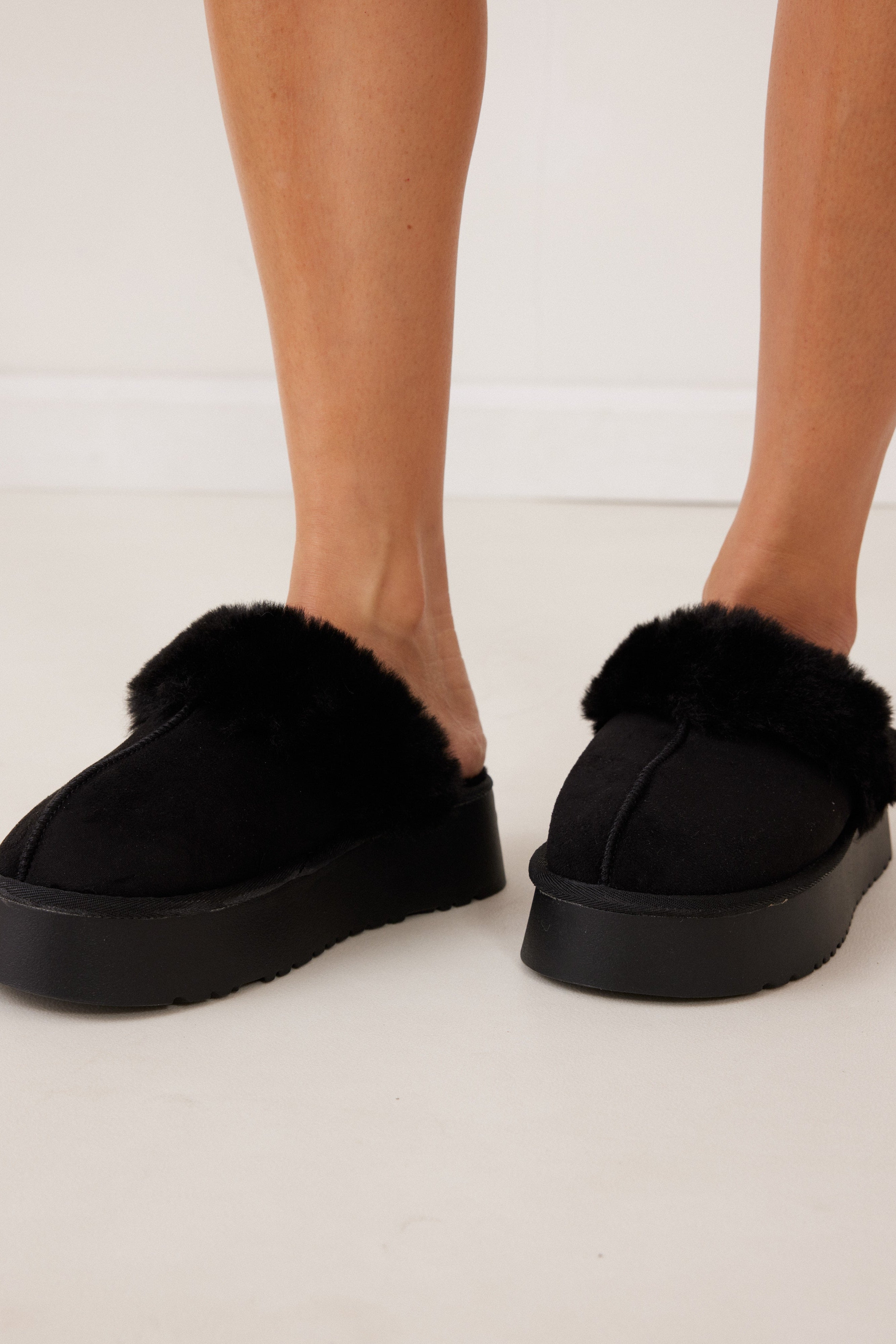 נעלי בית פרווה