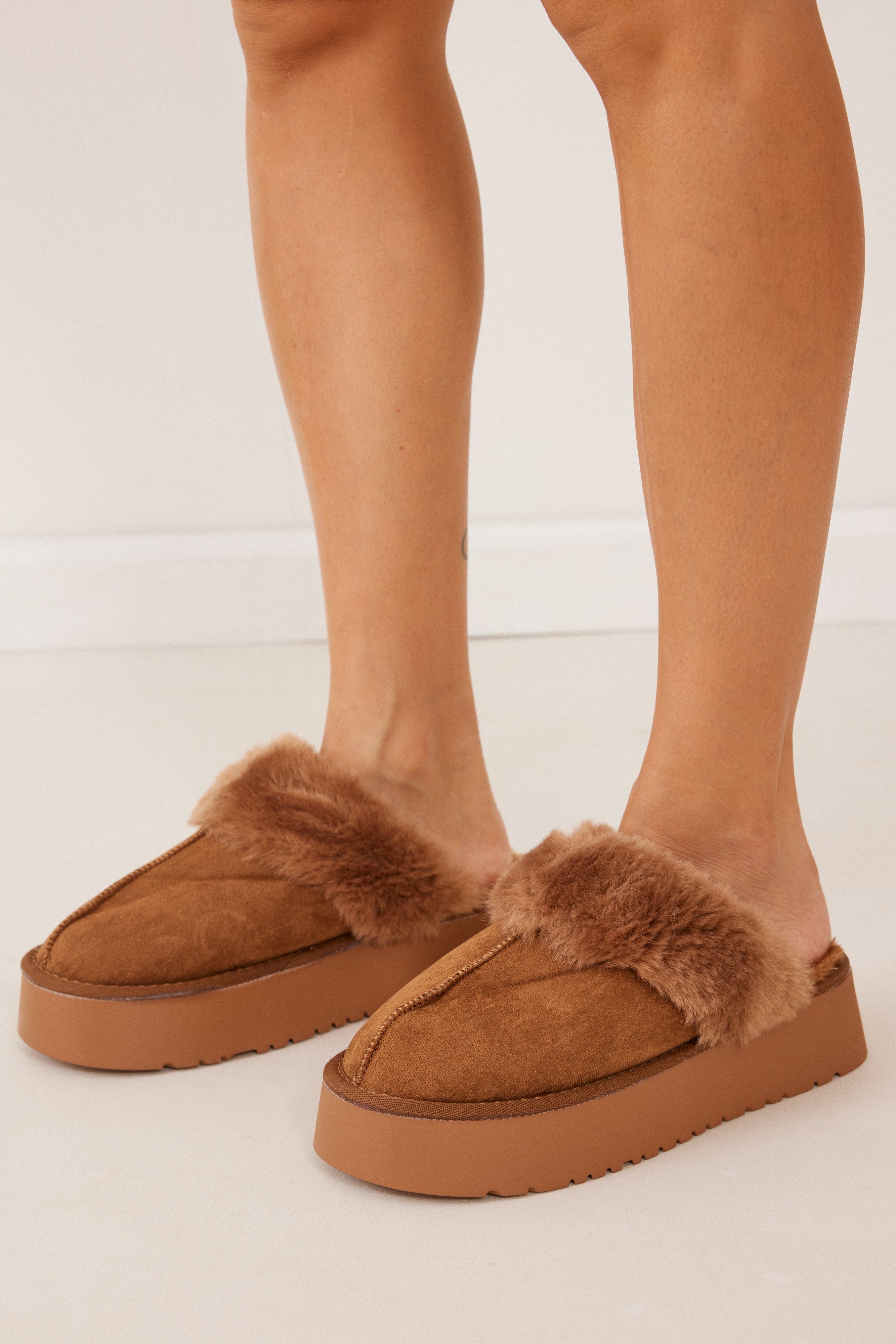 נעלי בית פרווה