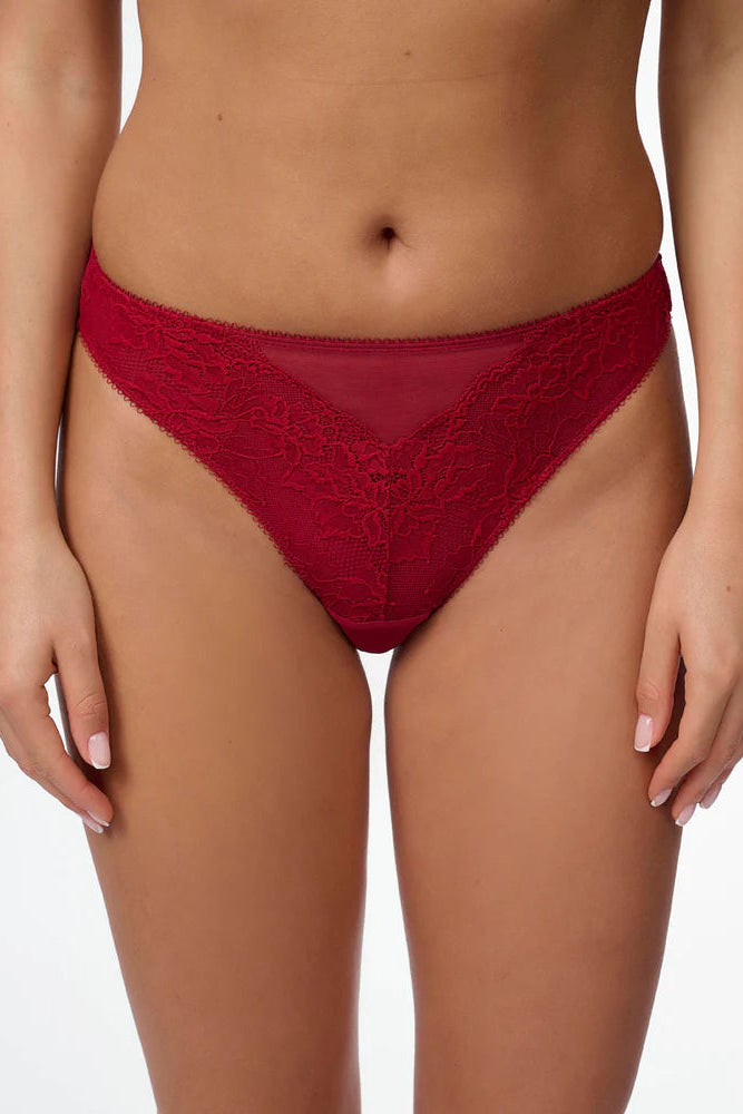 תחתון חוטיני תחרה ורשת - אדום יין