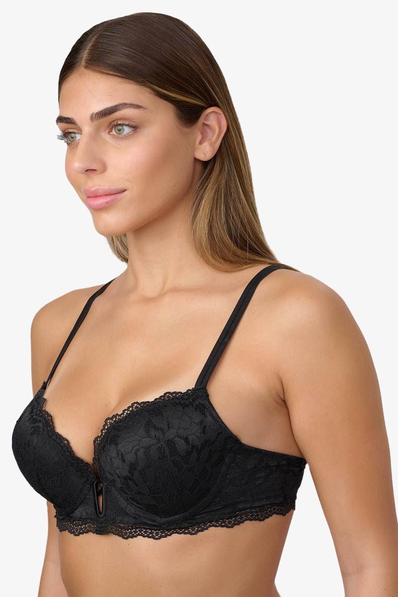 חזיית פוש אפ עם ברזלים בשילוב תחרה
